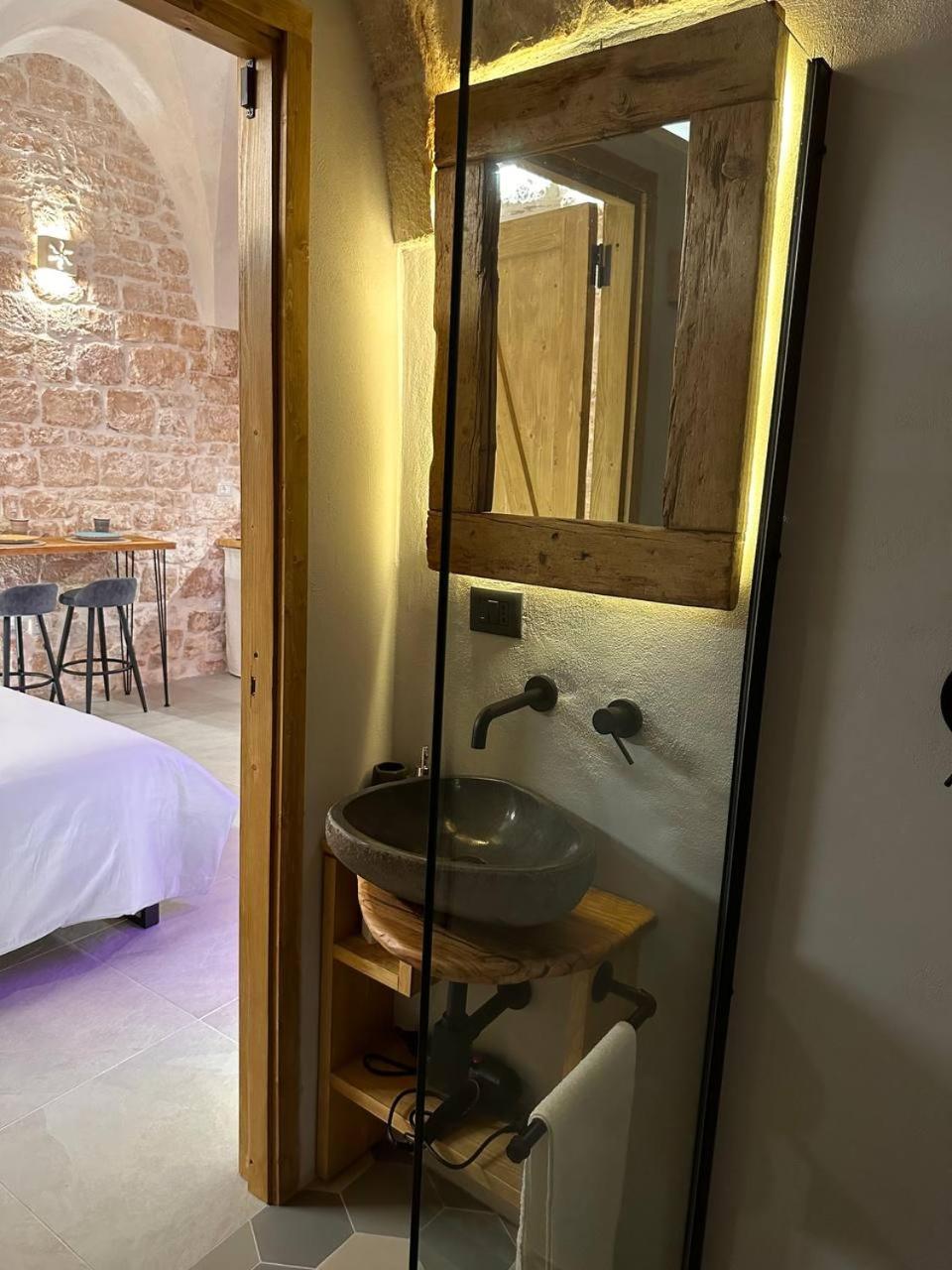 Primus Suite Ceglie Messapica Extérieur photo