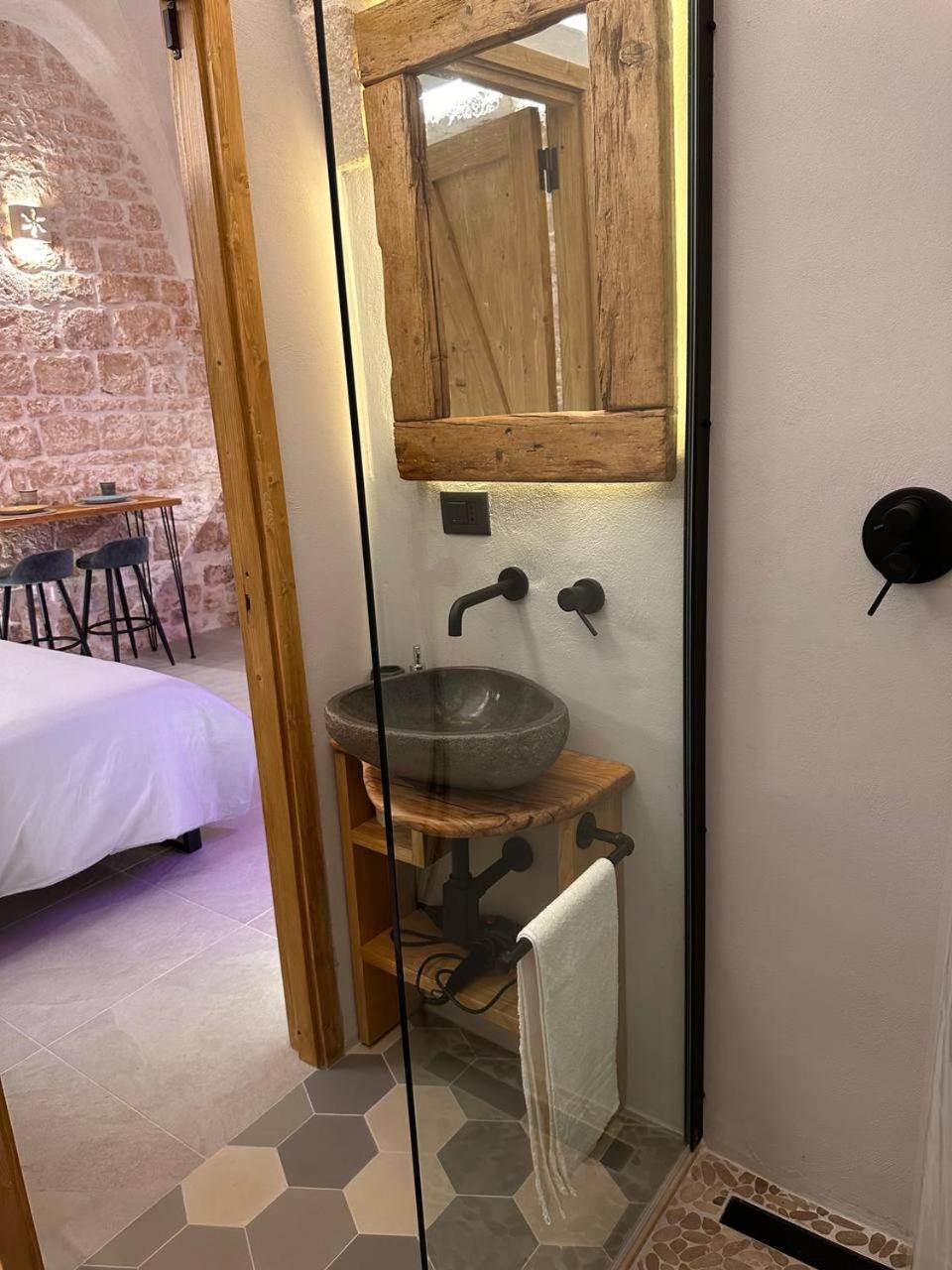 Primus Suite Ceglie Messapica Extérieur photo