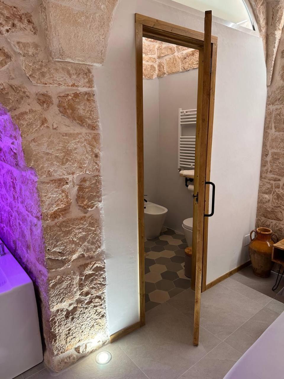 Primus Suite Ceglie Messapica Extérieur photo