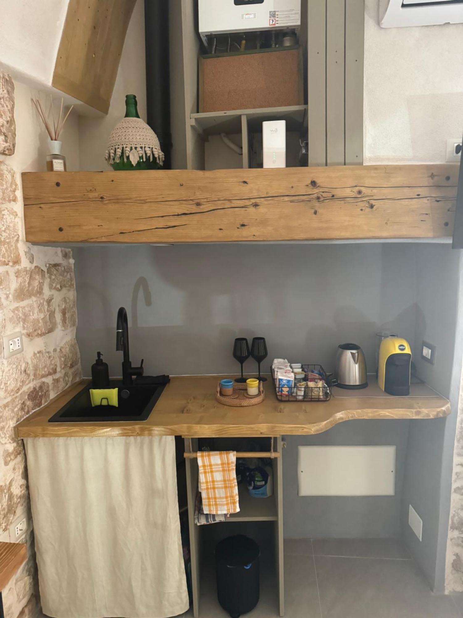 Primus Suite Ceglie Messapica Extérieur photo